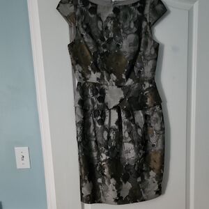 Adrianna Papell Black and Gray Floral Midi Dress